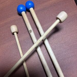 Knitting Needles 5 And 10 Clover And Unbranded